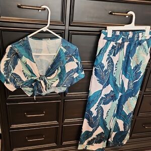 Two-Piece Tropical Leaf Set - Size XL